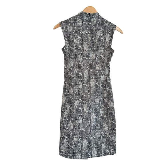 MM Lafleur Women’s 0P Aditi Sheath Dress Black White Crackle Print Sleeveless - Picture 4 of 14